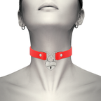 COQUETTE CHIC DESIRE - COLLIER EN CUIR VEGAN ROUGE AVEC ACCESSOIRE COEUR AVEC CLÉ