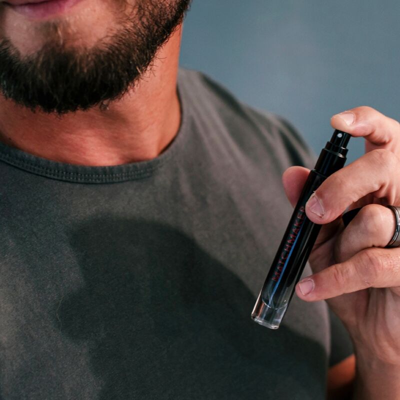 EYE OF LOVE - PERFUME CON FEROMONAS LGBTQ MATCHMAKER BLACK DIAMOND PARA ÉL 10 ML