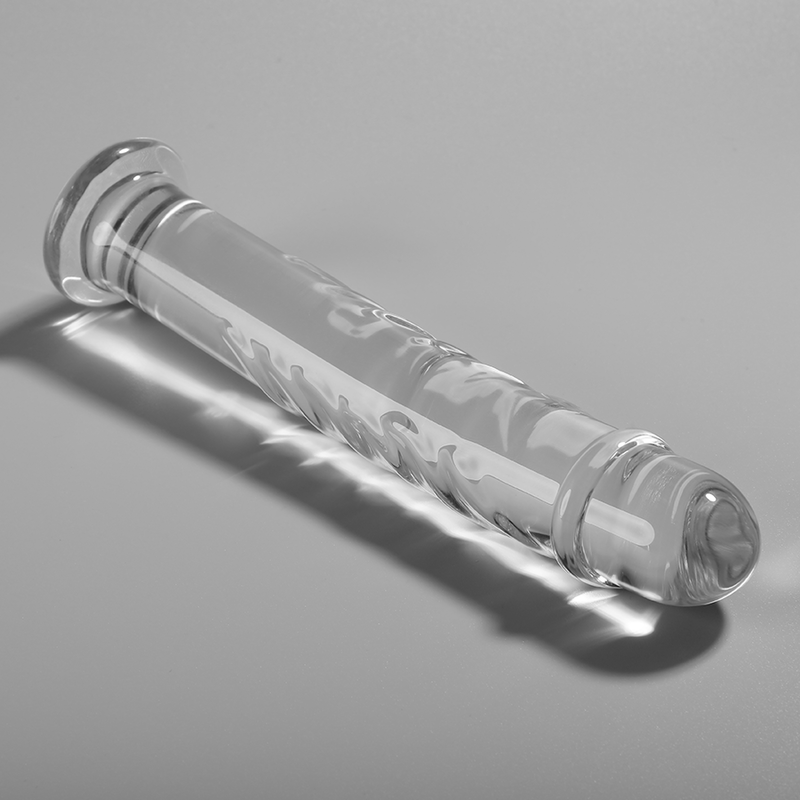 NEBULA SERIES BY IBIZA - MODELO DILDO DE CRISTAL BOROSILICATO TRANSPARENTE 18.5 CM -O- 3 CM