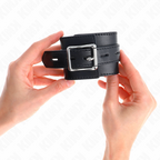 KINK - MANETTE NERE CON CINTURINO NERO REGOLABILE 17-28 CM X 6 CM