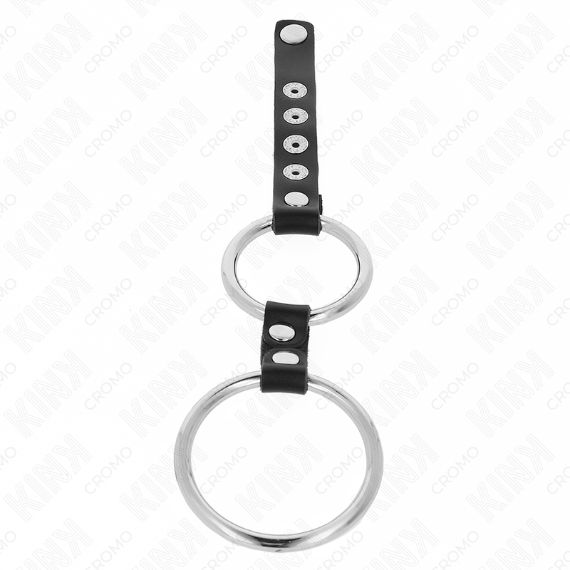 KINK - DOPPIO ANELLO PENIENO IN METALLO DA 3,8 CM A 5 CM COLLEGATO ALLA PELLE