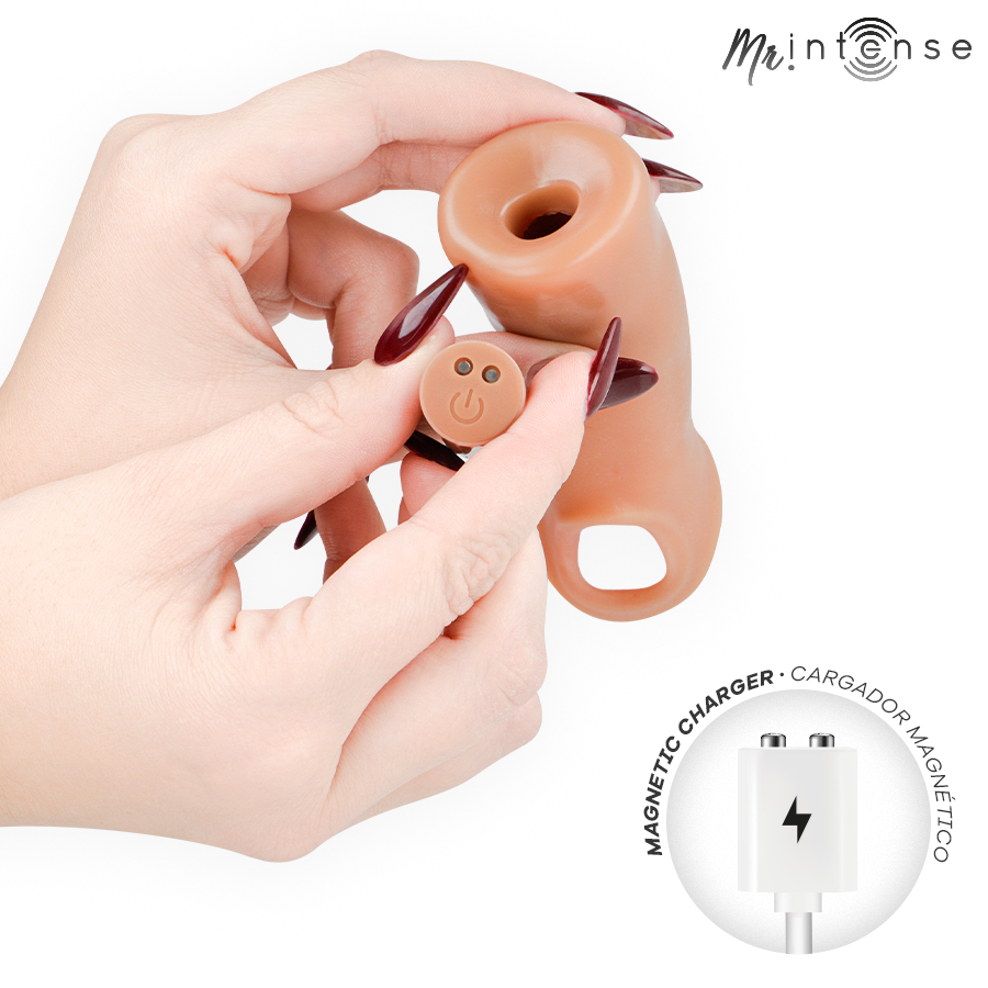 MR INTENSE - ARNOLD M MANICA VIBRANTE ULTRA-REALISTICA 14,5 CM - Ø 4 CM