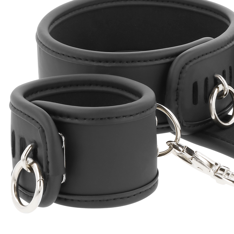 FETISH SUBMISSIVE - VEGAN LEATHER COLLAR AND HANDCUFFS WITH NEOPRENE LINING